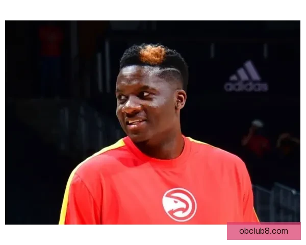 切尔基倔强等瓜迪奥拉握手后才甘心坐上替补席引发赛场热议风波不断 切尔基倔强等瓜迪奥拉握手后才甘心坐上替补席引发赛场热议风波不断